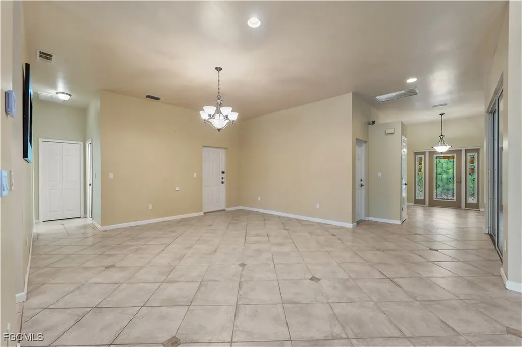 2050 Snyder Drive Alva FL 33920