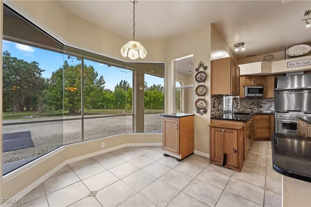 2050 Snyder Drive Alva FL 33920