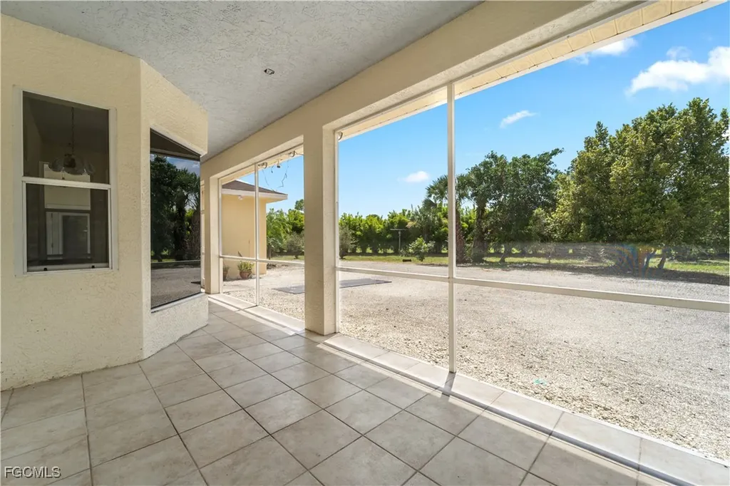 2050 Snyder Drive Alva FL 33920