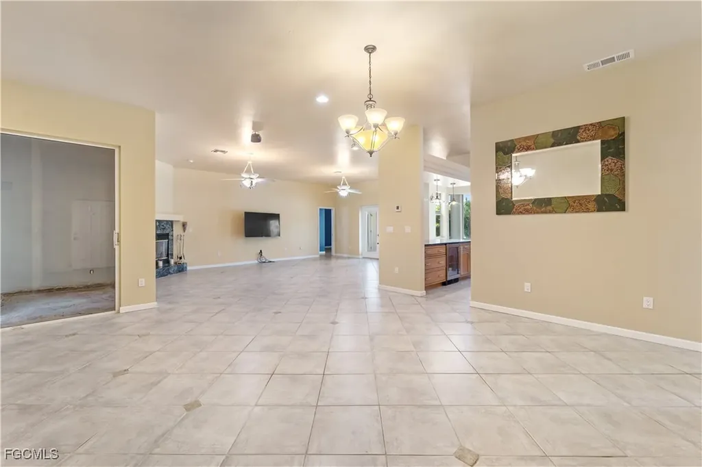 2050 Snyder Drive Alva FL 33920