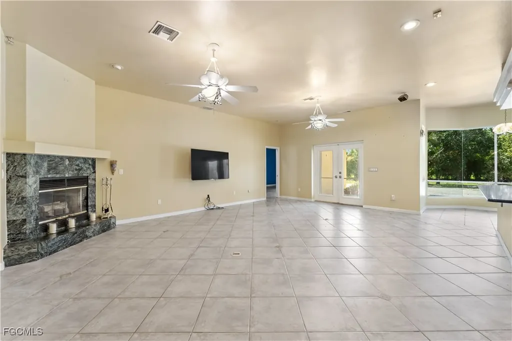 2050 Snyder Drive Alva FL 33920