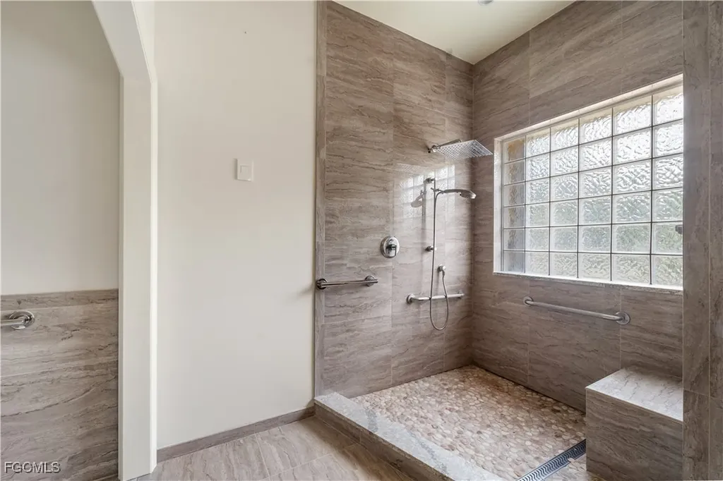 2050 Snyder Drive Alva FL 33920