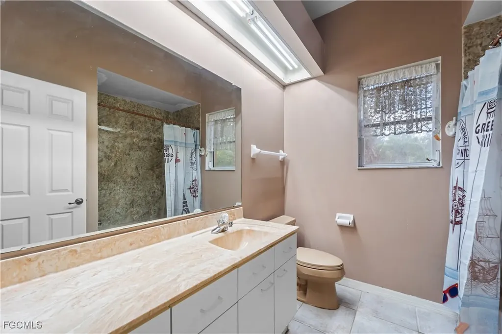 2050 Snyder Drive Alva FL 33920