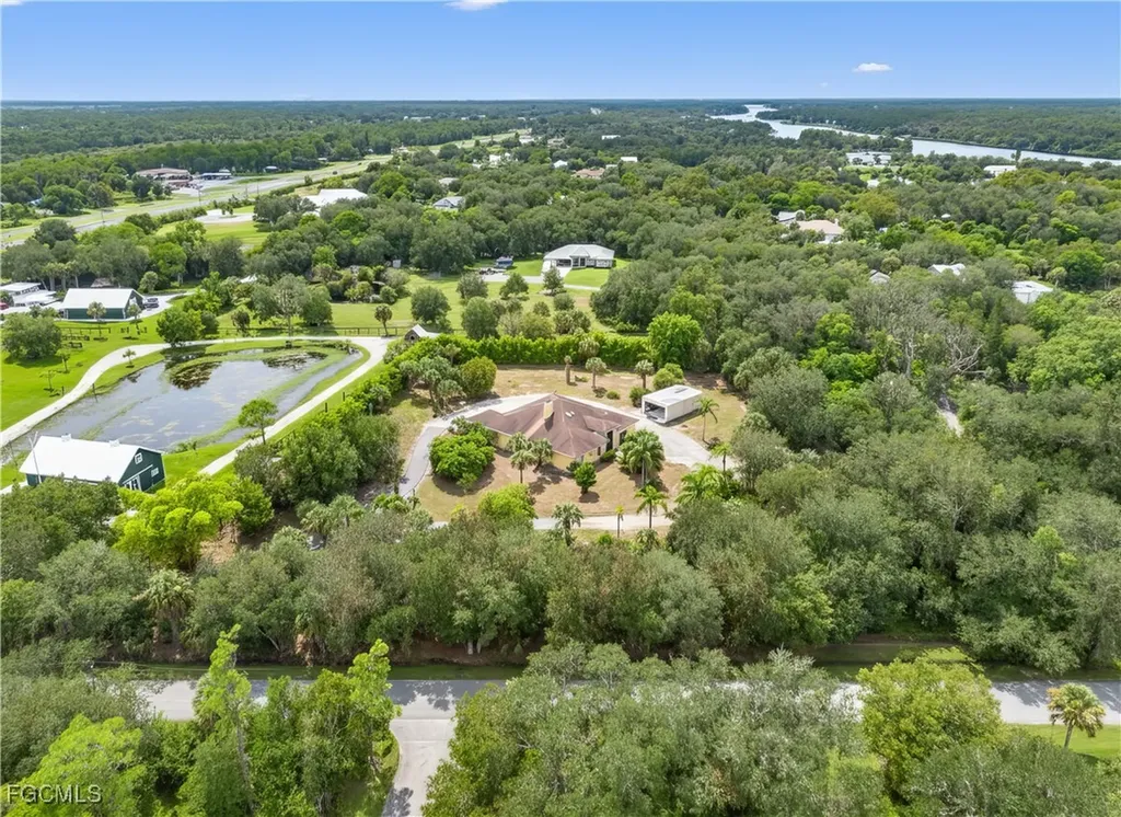 2050 Snyder Drive Alva FL 33920