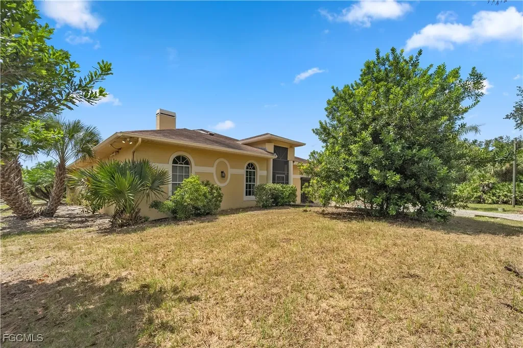 2050 Snyder Drive Alva FL 33920