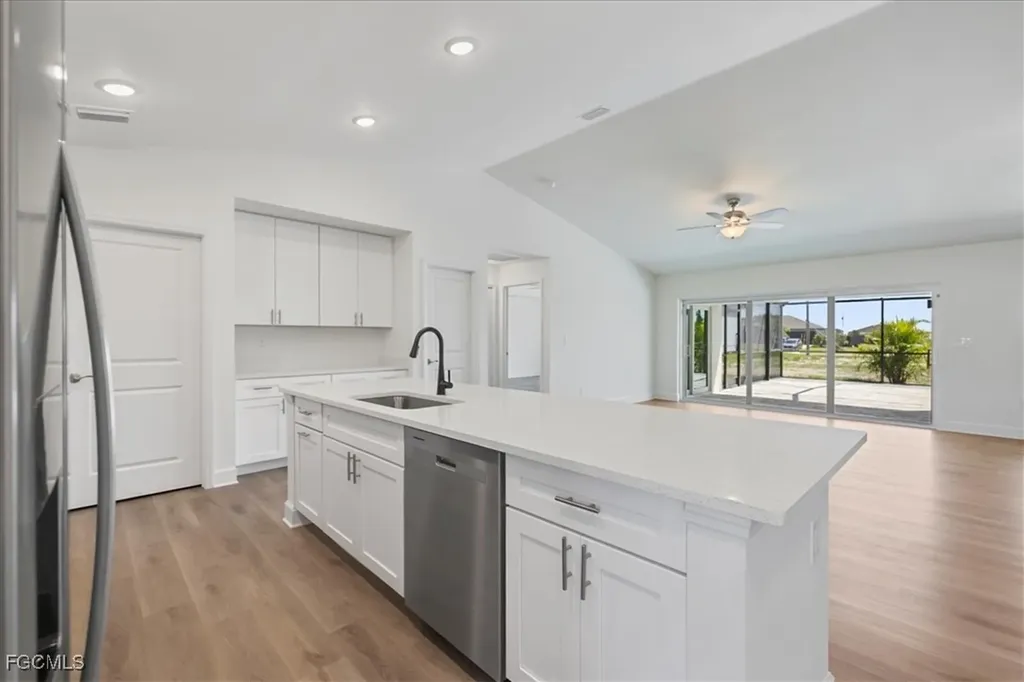 1021 NW 13th Avenue Cape Coral FL 33993