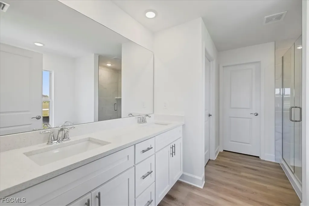 1021 NW 13th Avenue Cape Coral FL 33993