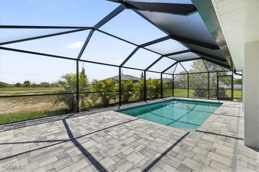 1021 NW 13th Avenue Cape Coral FL 33993