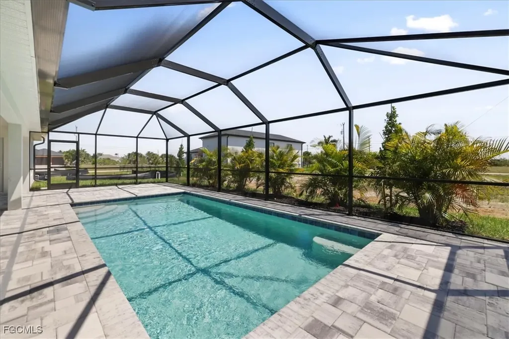 1021 NW 13th Avenue Cape Coral FL 33993