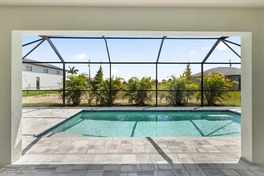 1021 NW 13th Avenue Cape Coral FL 33993