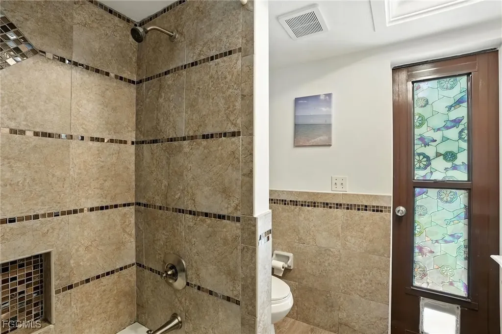 1024 SE 18th Place Cape Coral FL 33990