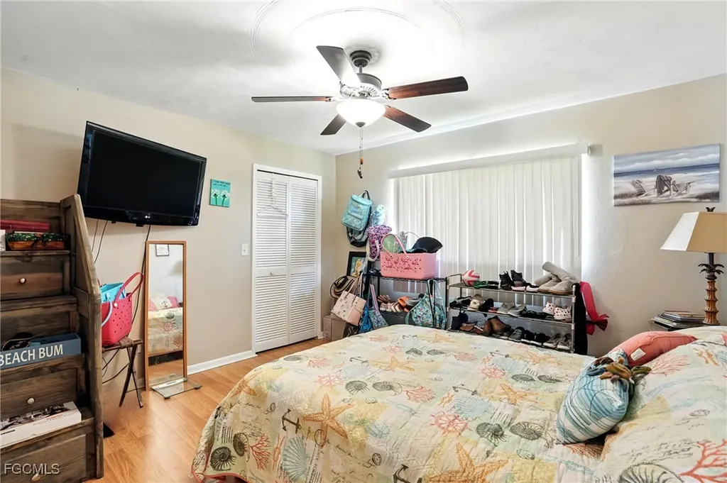 1024 SE 18th Place Cape Coral FL 33990