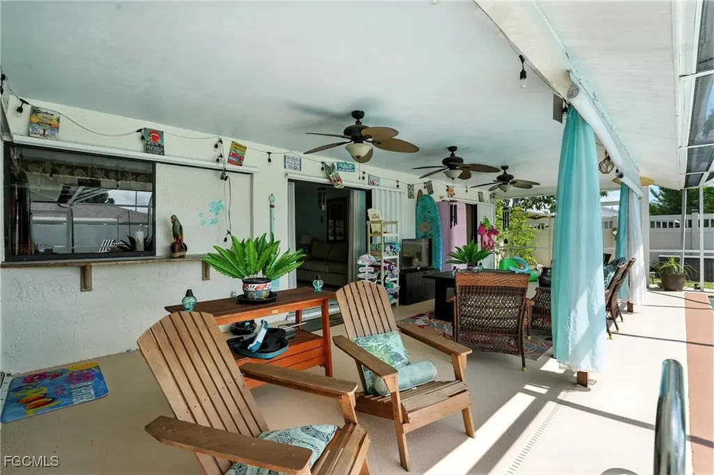 1024 SE 18th Place Cape Coral FL 33990