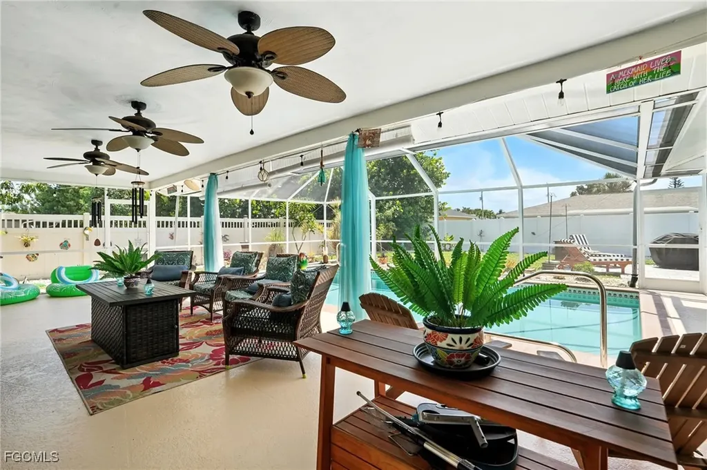 1024 SE 18th Place Cape Coral FL 33990