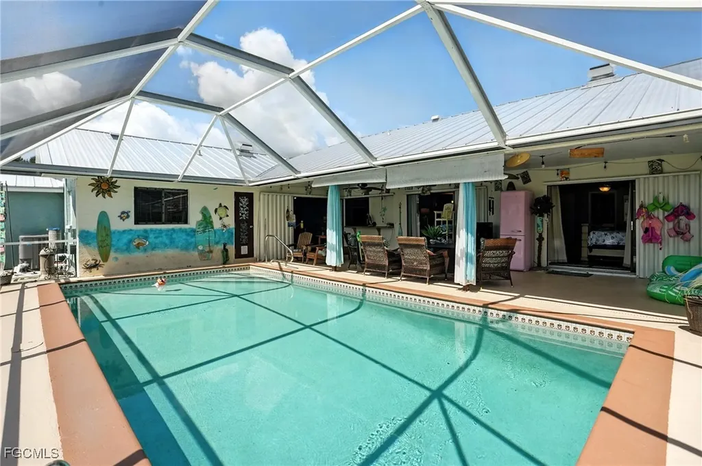 1024 SE 18th Place Cape Coral FL 33990
