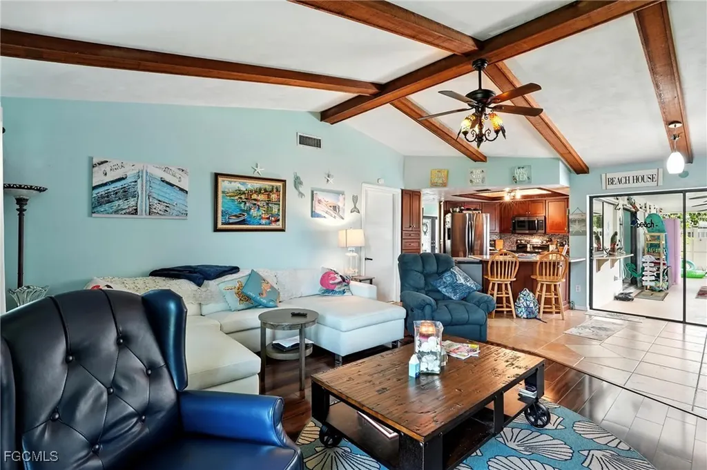 1024 SE 18th Place Cape Coral FL 33990