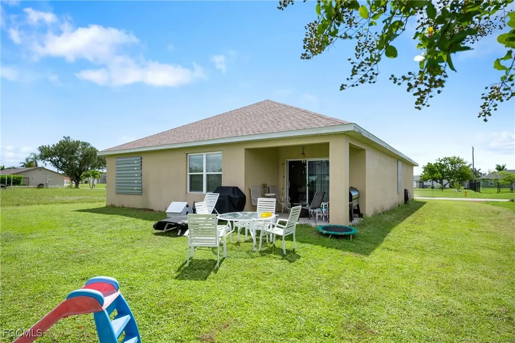 2945 SW 6th Avenue Cape Coral FL 33914