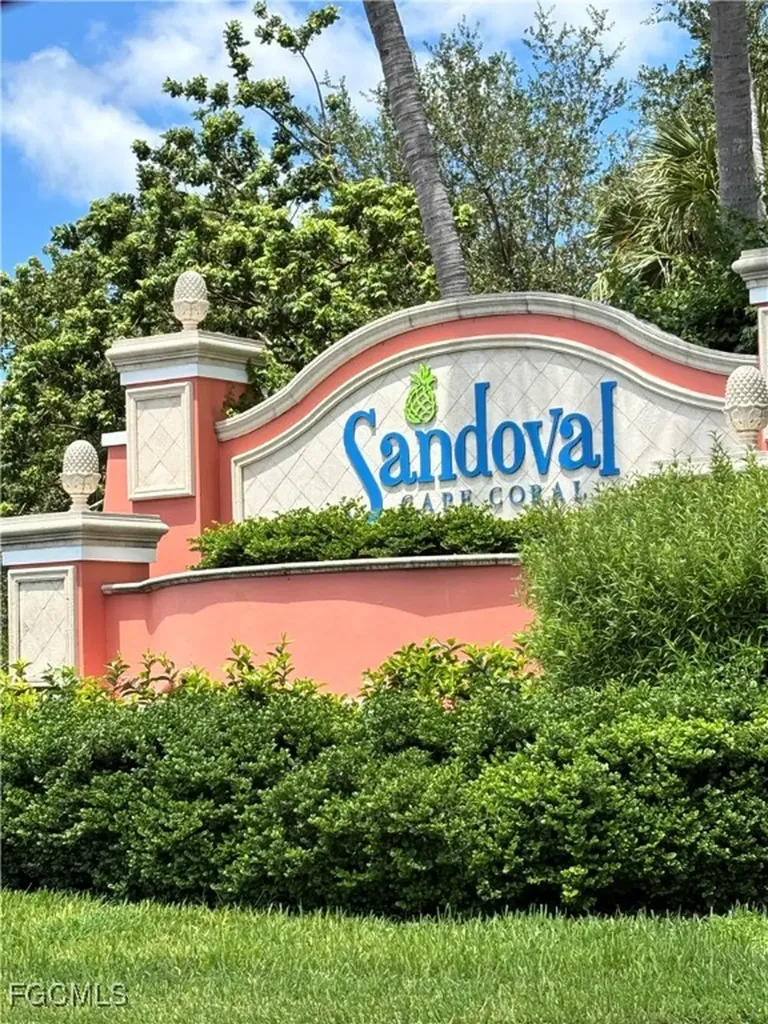 2680 Astwood Court Cape Coral FL 33991