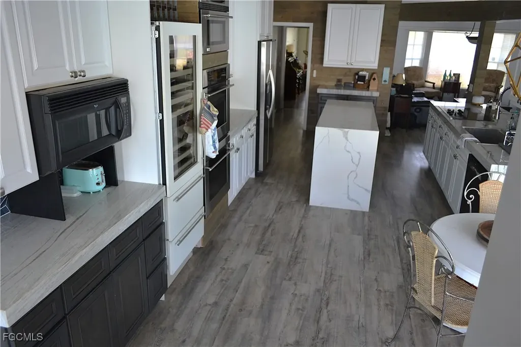 211 SW 47th Street Cape Coral FL 33914