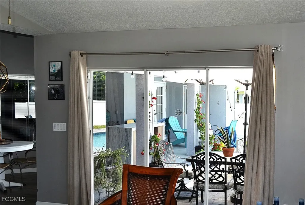 211 SW 47th Street Cape Coral FL 33914