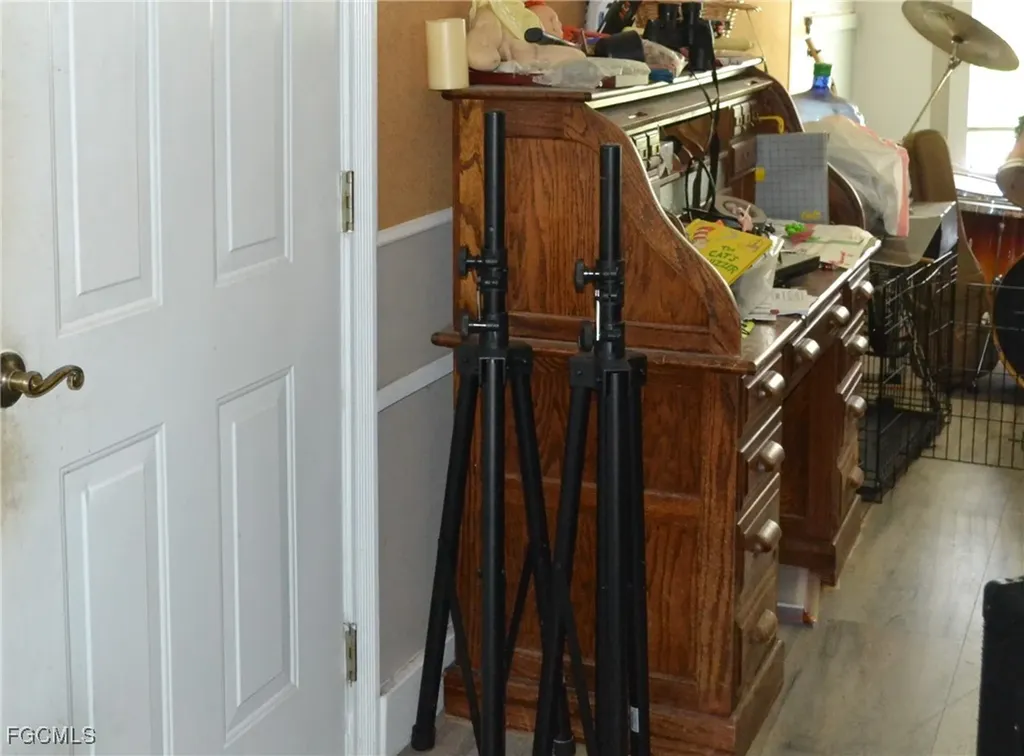 211 SW 47th Street Cape Coral FL 33914