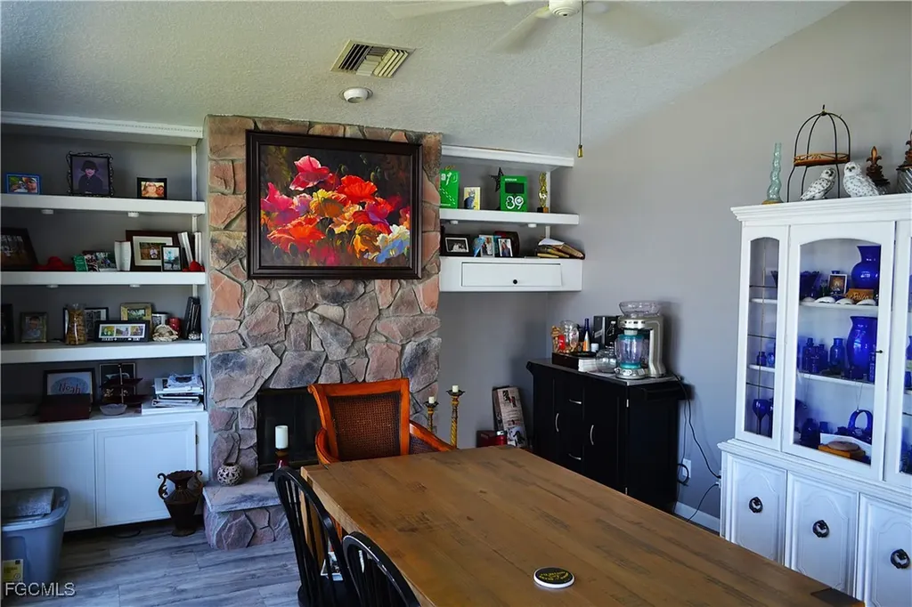 211 SW 47th Street Cape Coral FL 33914