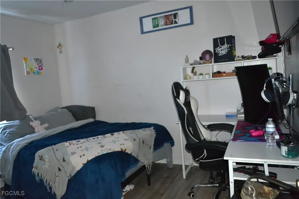 211 SW 47th Street Cape Coral FL 33914