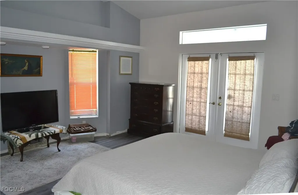 211 SW 47th Street Cape Coral FL 33914