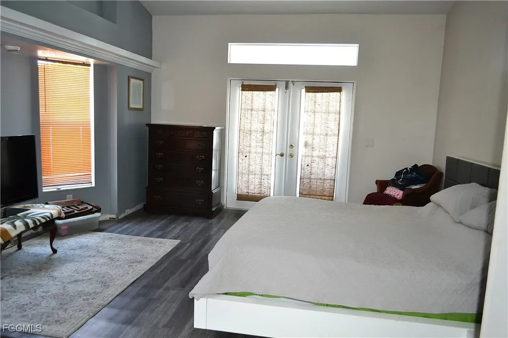 211 SW 47th Street Cape Coral FL 33914