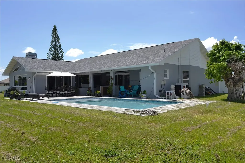 211 SW 47th Street Cape Coral FL 33914