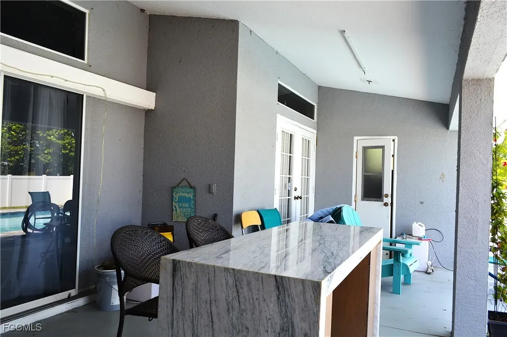 211 SW 47th Street Cape Coral FL 33914