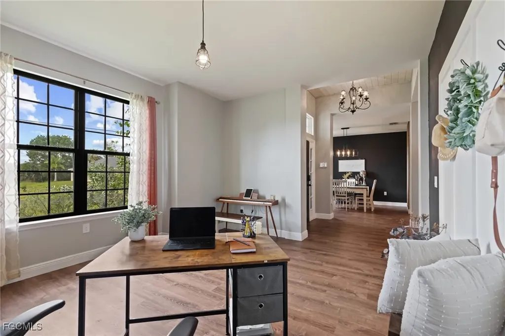 2207 NE 34th Terrace Cape Coral FL 33909