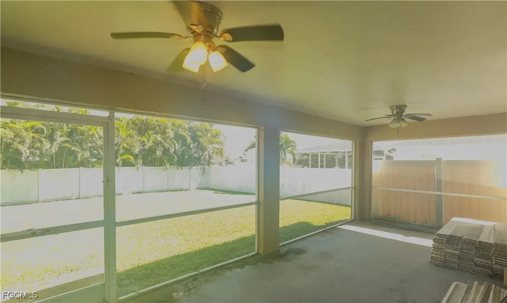 317 NE 10th Terrace Cape Coral FL 33909