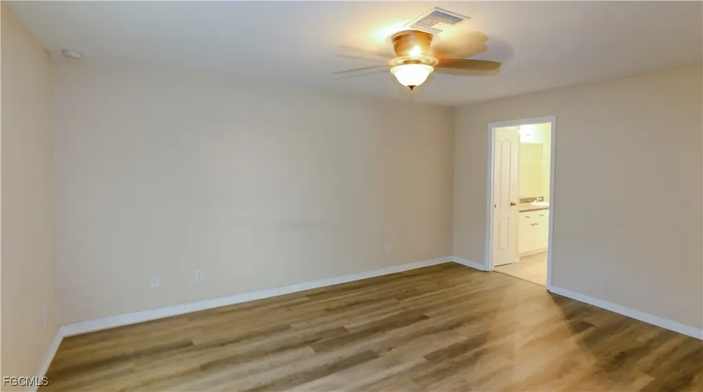 317 NE 10th Terrace Cape Coral FL 33909