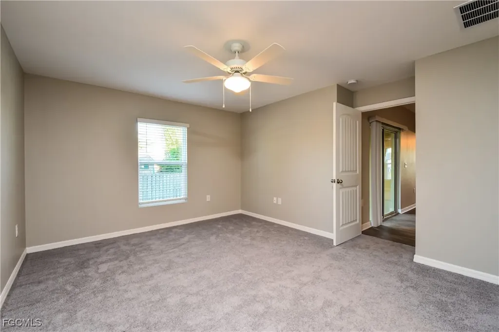 1305 NE 34th Lane Cape Coral FL 33909