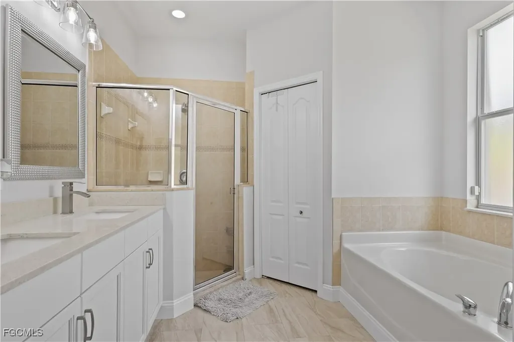 12938 Stone Tower Loop Fort Myers FL 33913