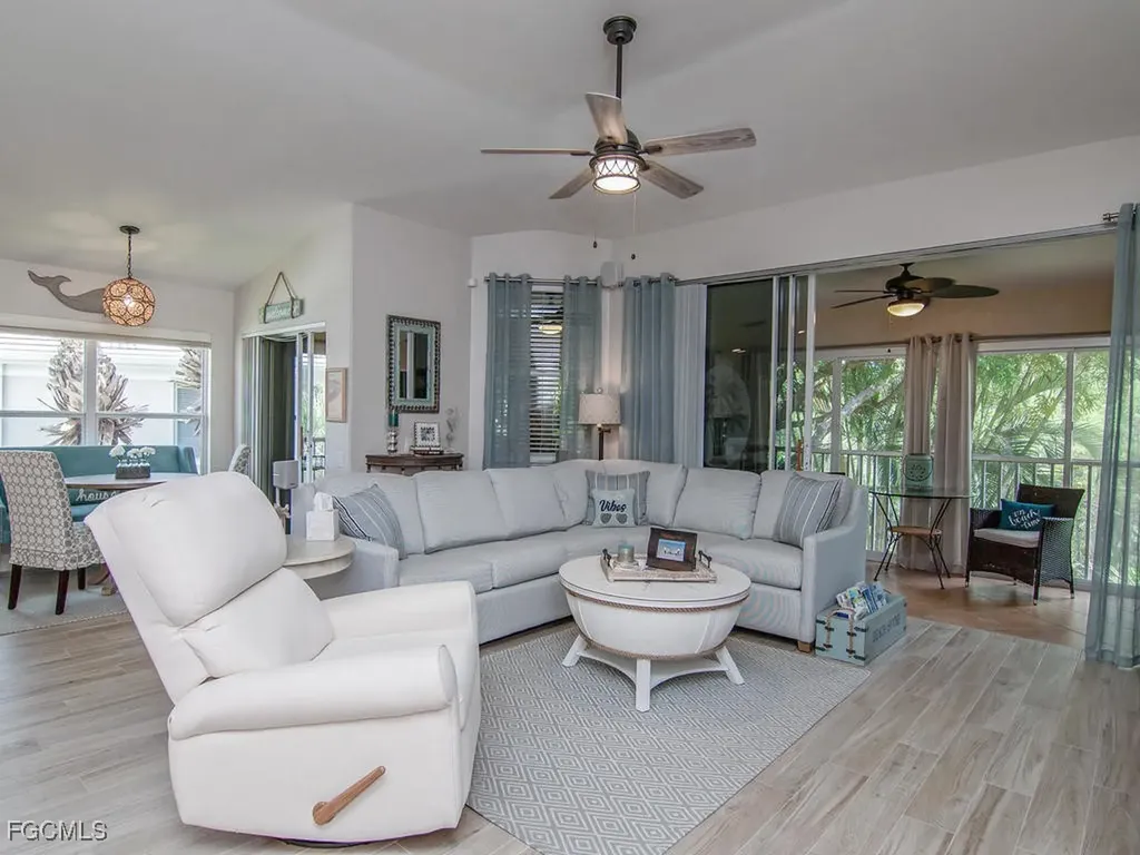 945 Carrick Bend Circle Naples FL 34110