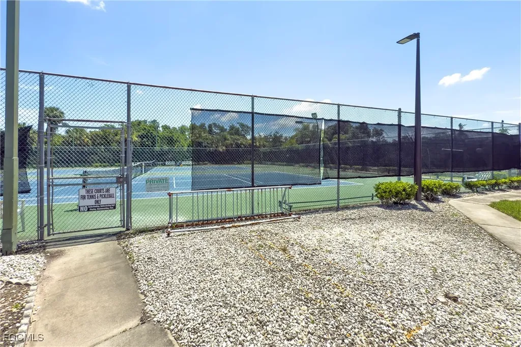 5705 Foxlake Drive North Fort Myers FL 33917