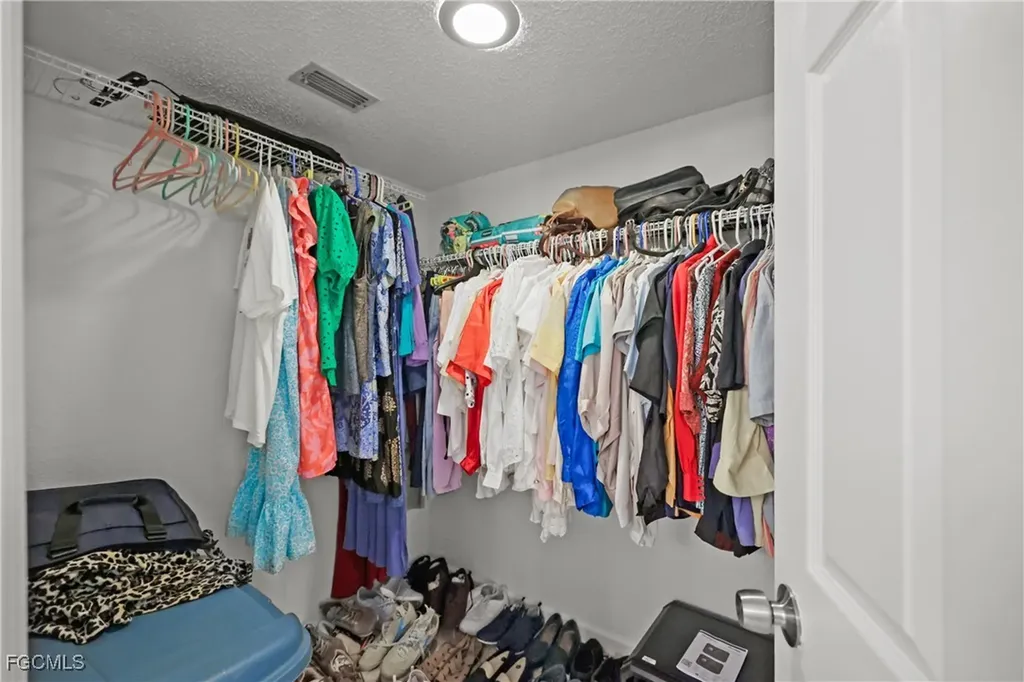5705 Foxlake Drive North Fort Myers FL 33917