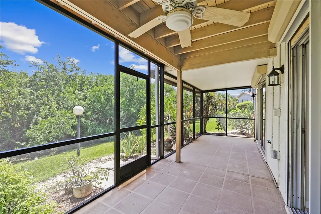 5705 Foxlake Drive North Fort Myers FL 33917
