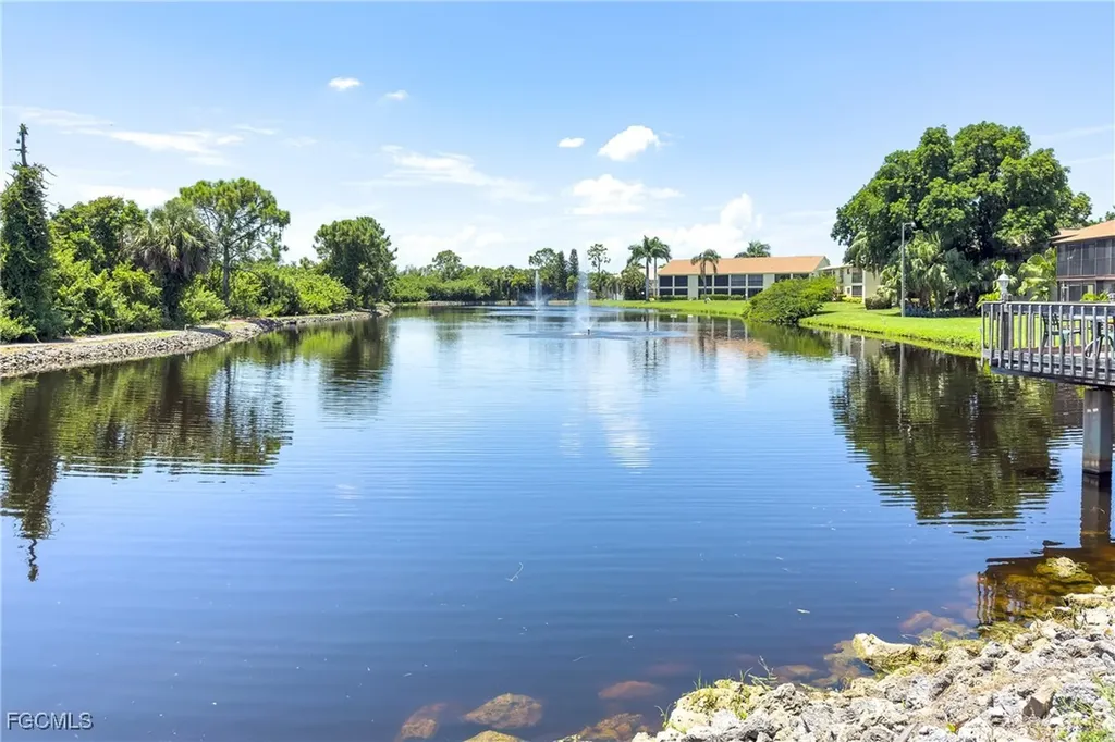 5705 Foxlake Drive North Fort Myers FL 33917