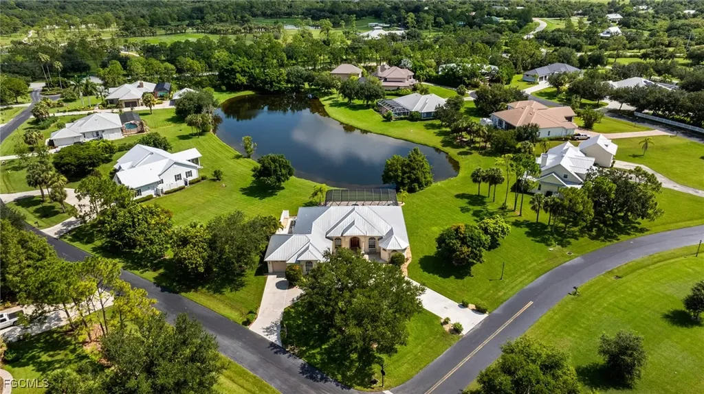 18190 Riverwind Drive Alva FL 33920