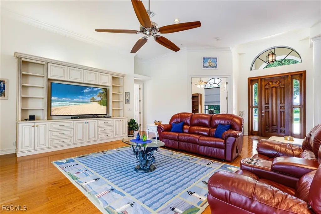 18190 Riverwind Drive Alva FL 33920