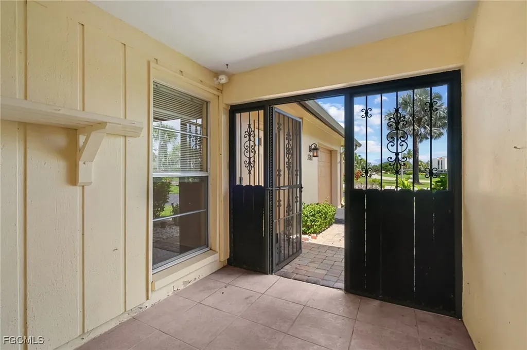 3580 Boca Ciega Drive Naples FL 34112
