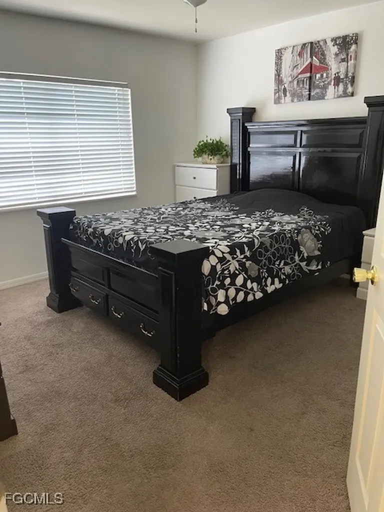 536 SE 2nd Terrace Cape Coral FL 33990