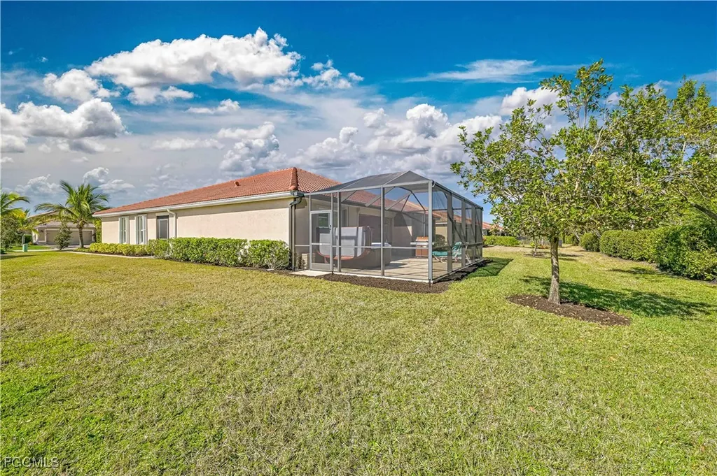 4338 Dutchess Park Road Fort Myers FL 33916