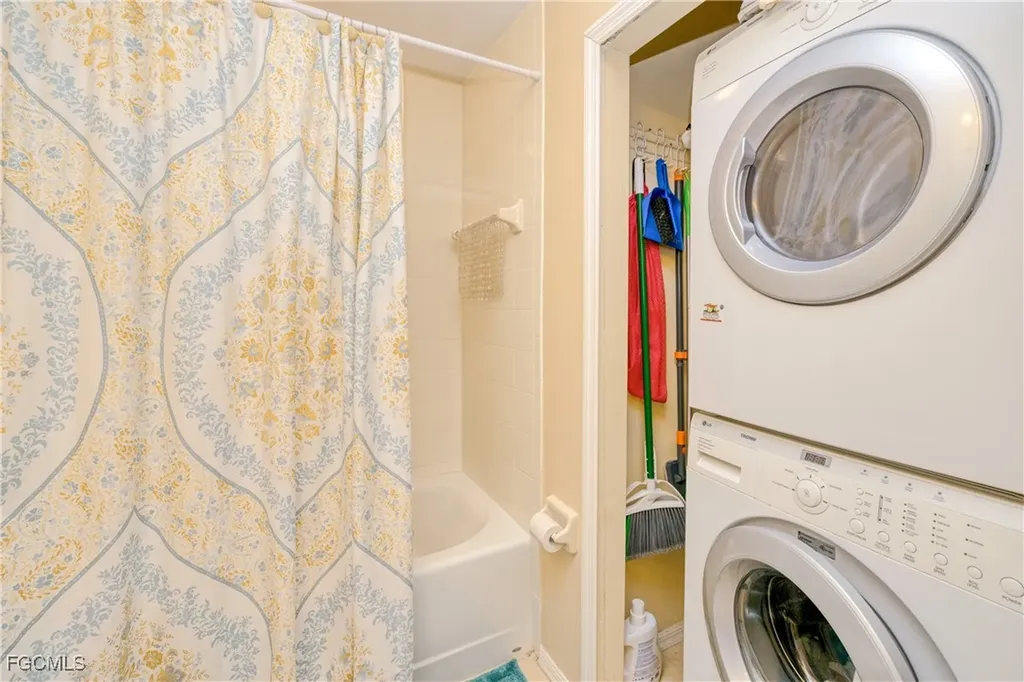 19977 Lake Vista Circle Lehigh Acres FL 33936