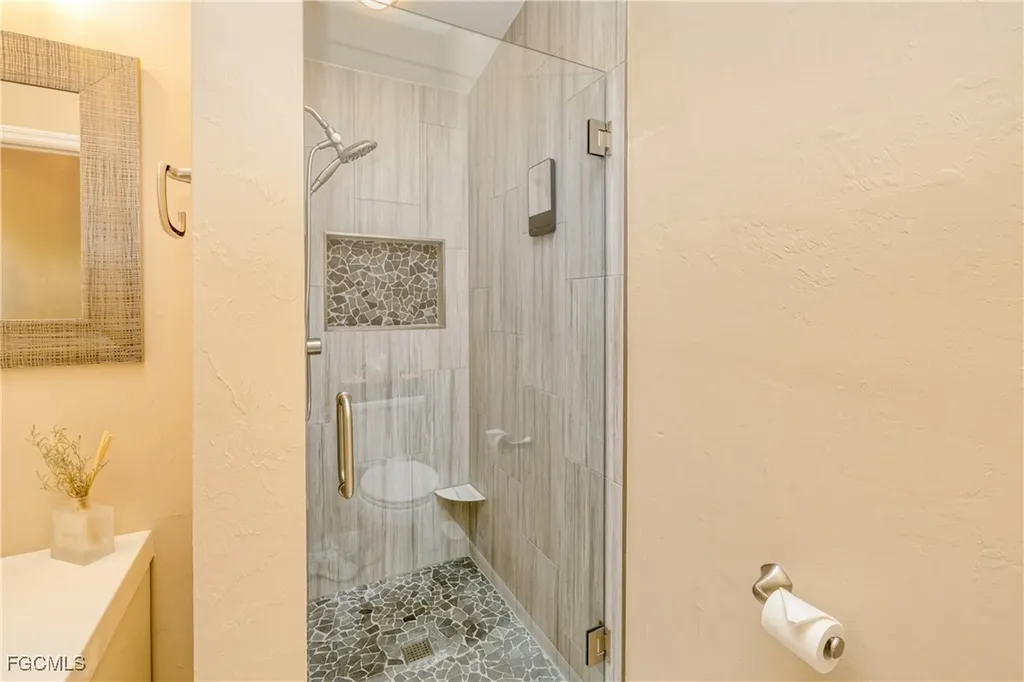 19977 Lake Vista Circle Lehigh Acres FL 33936