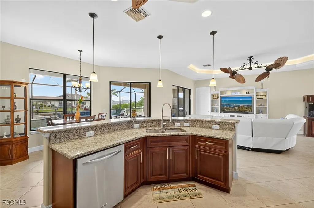 1608 NW 36th Avenue Cape Coral FL 33993