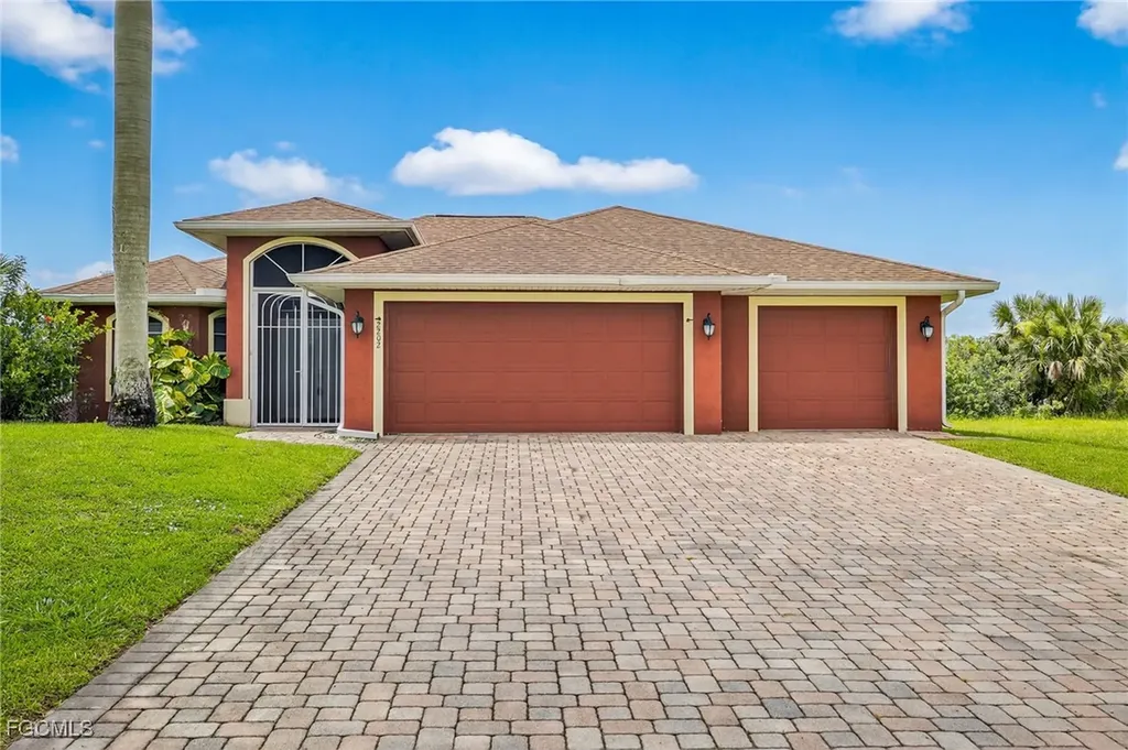 2202 NE 18th Street Cape Coral FL 33909